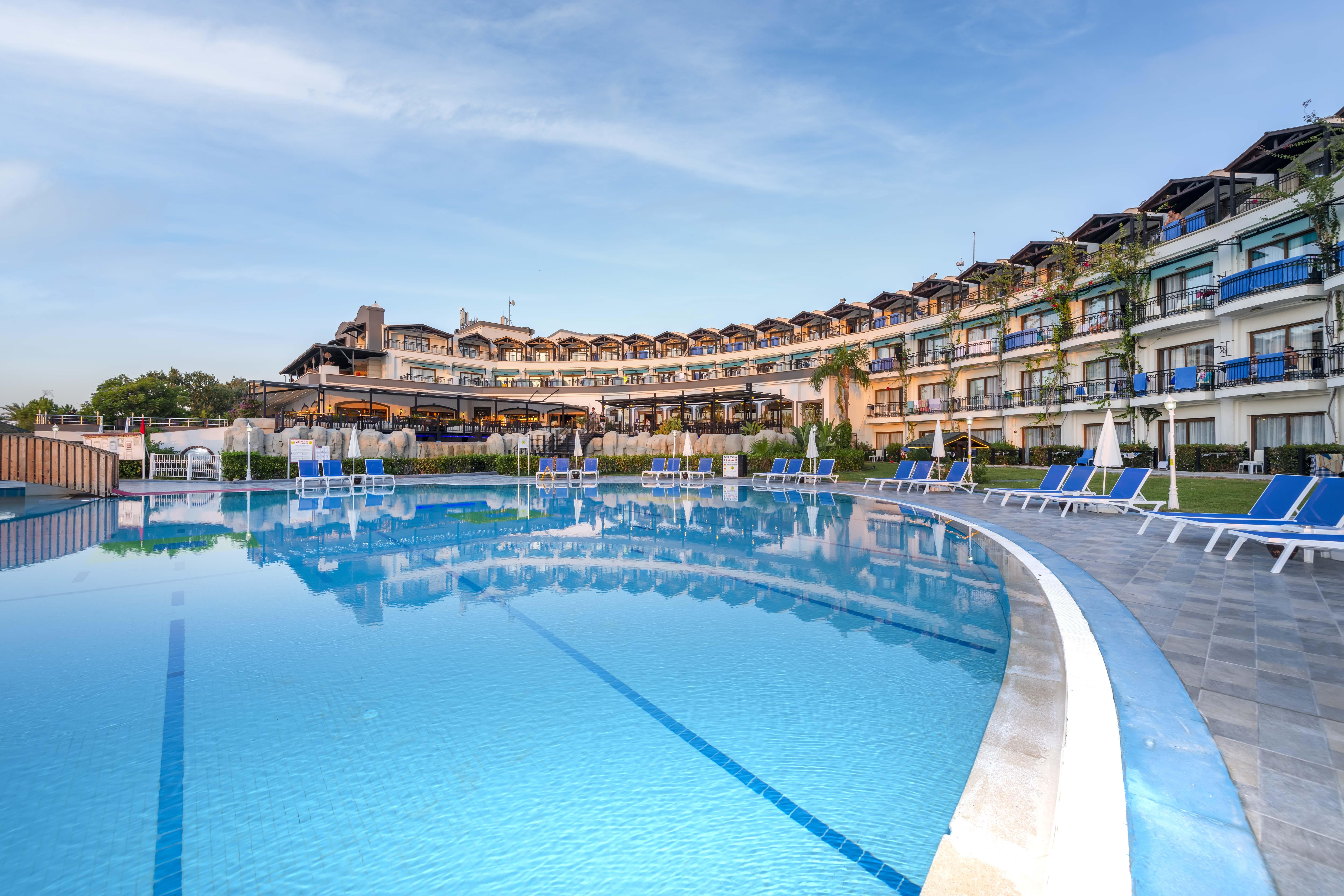 Labada Beach Hotel Camyuva Exterior foto